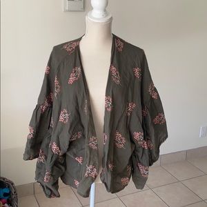 Green floral wide sleeve kimono